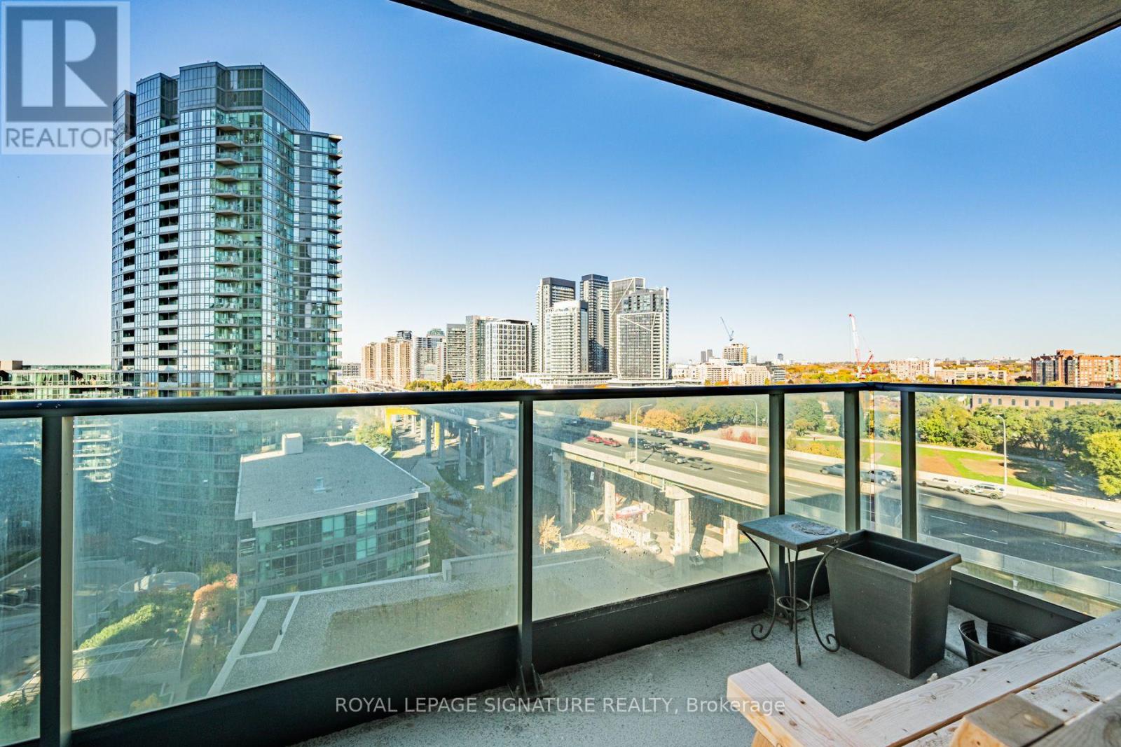1359 - 209 Fort York Boulevard, Toronto, Ontario  M5V 4A1 - Photo 23 - C14118566