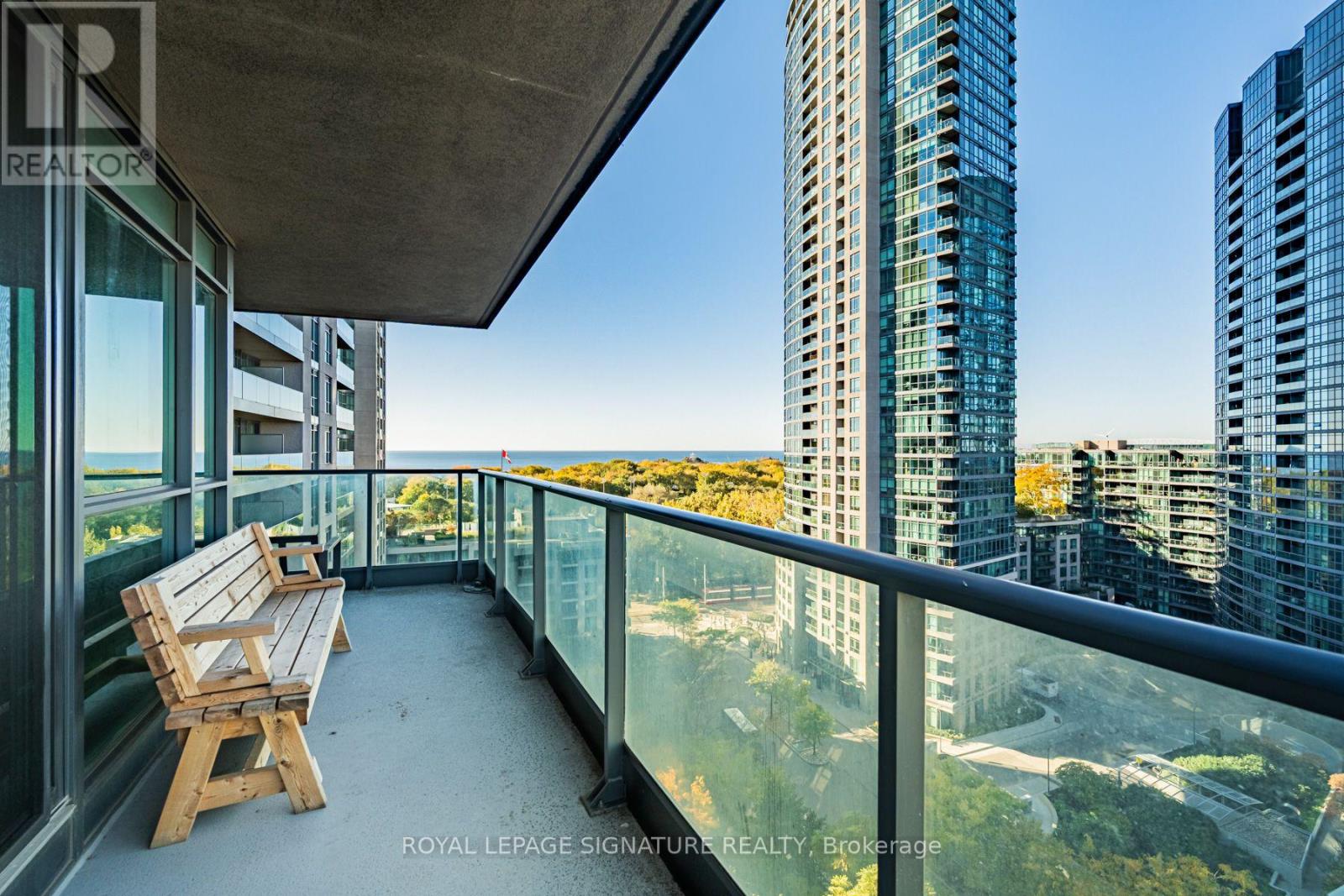 1359 - 209 Fort York Boulevard, Toronto, Ontario  M5V 4A1 - Photo 24 - C14118566