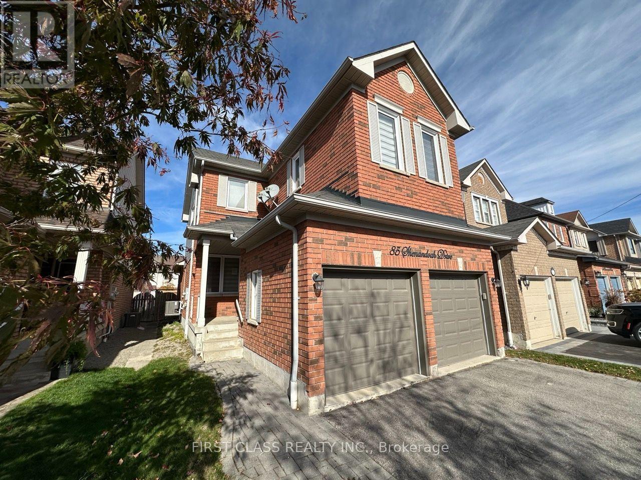 85 Shenandoah Drive, Whitby, Ontario  L1P 1T4 - Photo 2 - E14118578