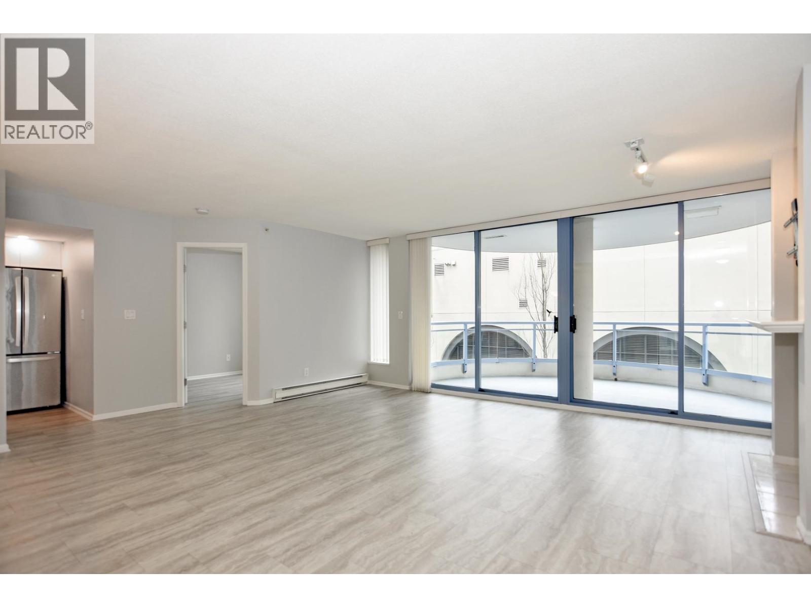 304 719 Princess Street, New Westminster, British Columbia  V3M 6T9 - Photo 5 - R3178519