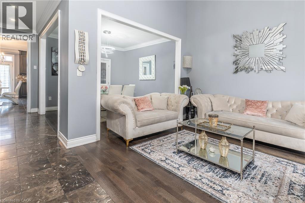 147 Federal Street, Stoney Creek, Ontario  L8E 0H3 - Photo 4 - 40874074