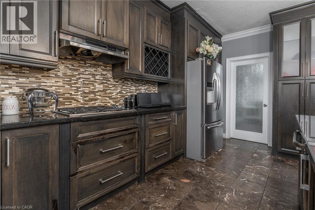 147 Federal Street, Stoney Creek, Ontario  L8E 0H3 - Photo 8 - 40874074