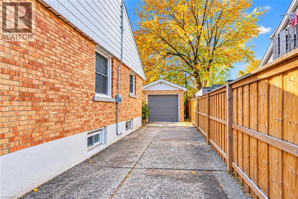 349 Edwin Street, Kitchener, Ontario  N2H 4P5 - Photo 3 - 40874035