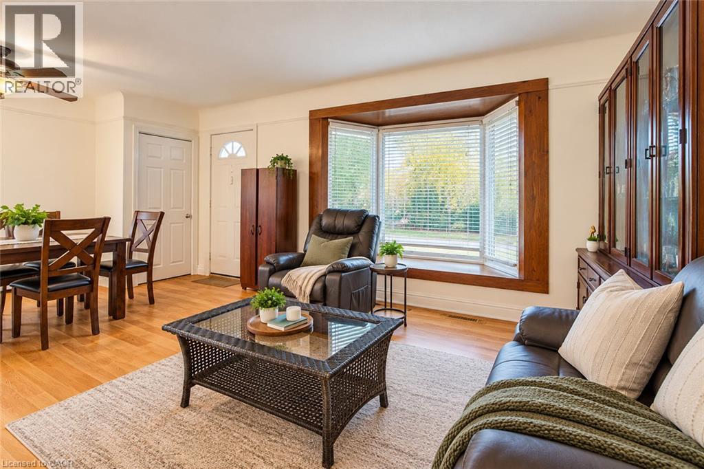 349 Edwin Street, Kitchener, Ontario  N2H 4P5 - Photo 4 - 40874035