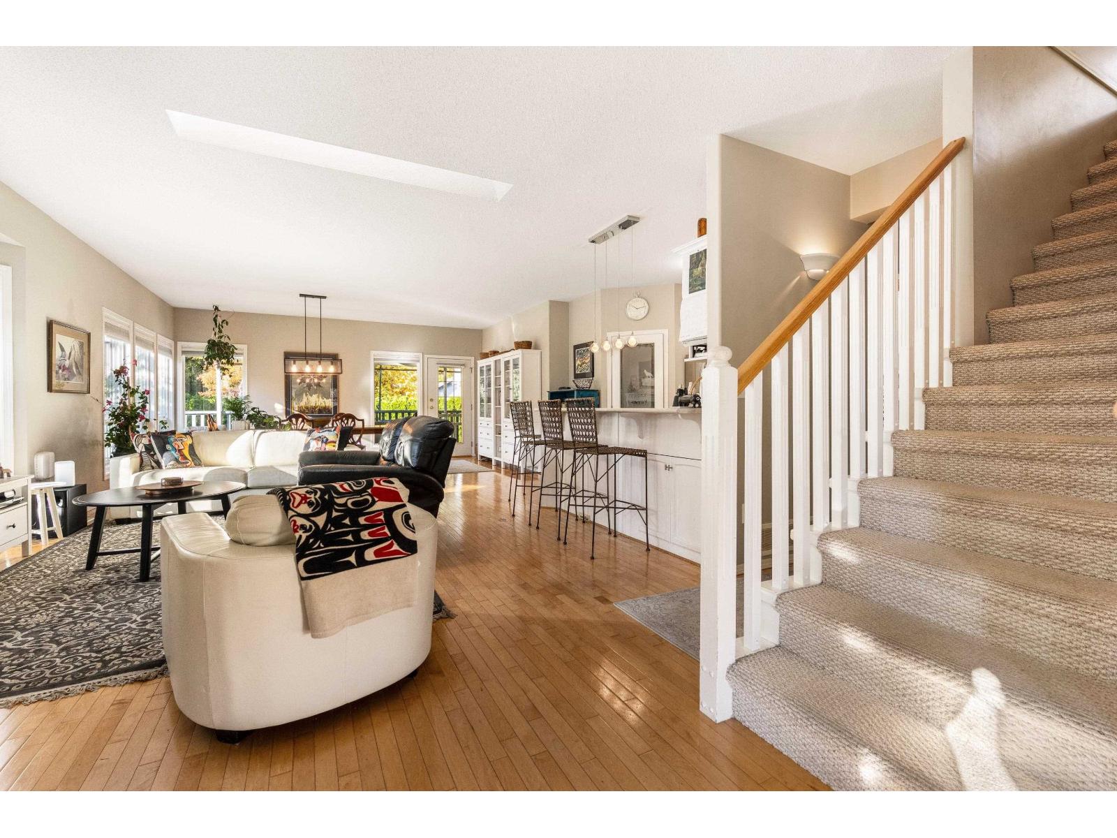 406 MIAMI RIVER DRIVE|Harrison Hot Springs