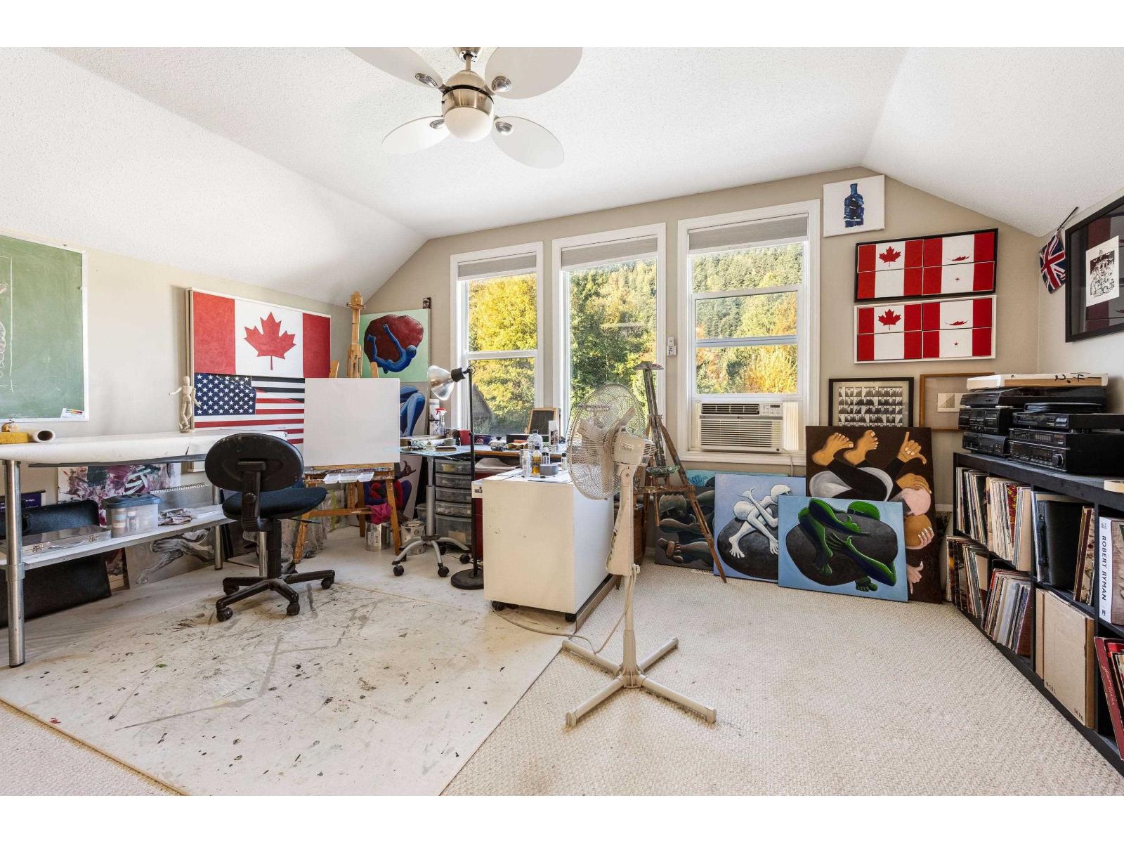 406 MIAMI RIVER DRIVE|Harrison Hot Springs