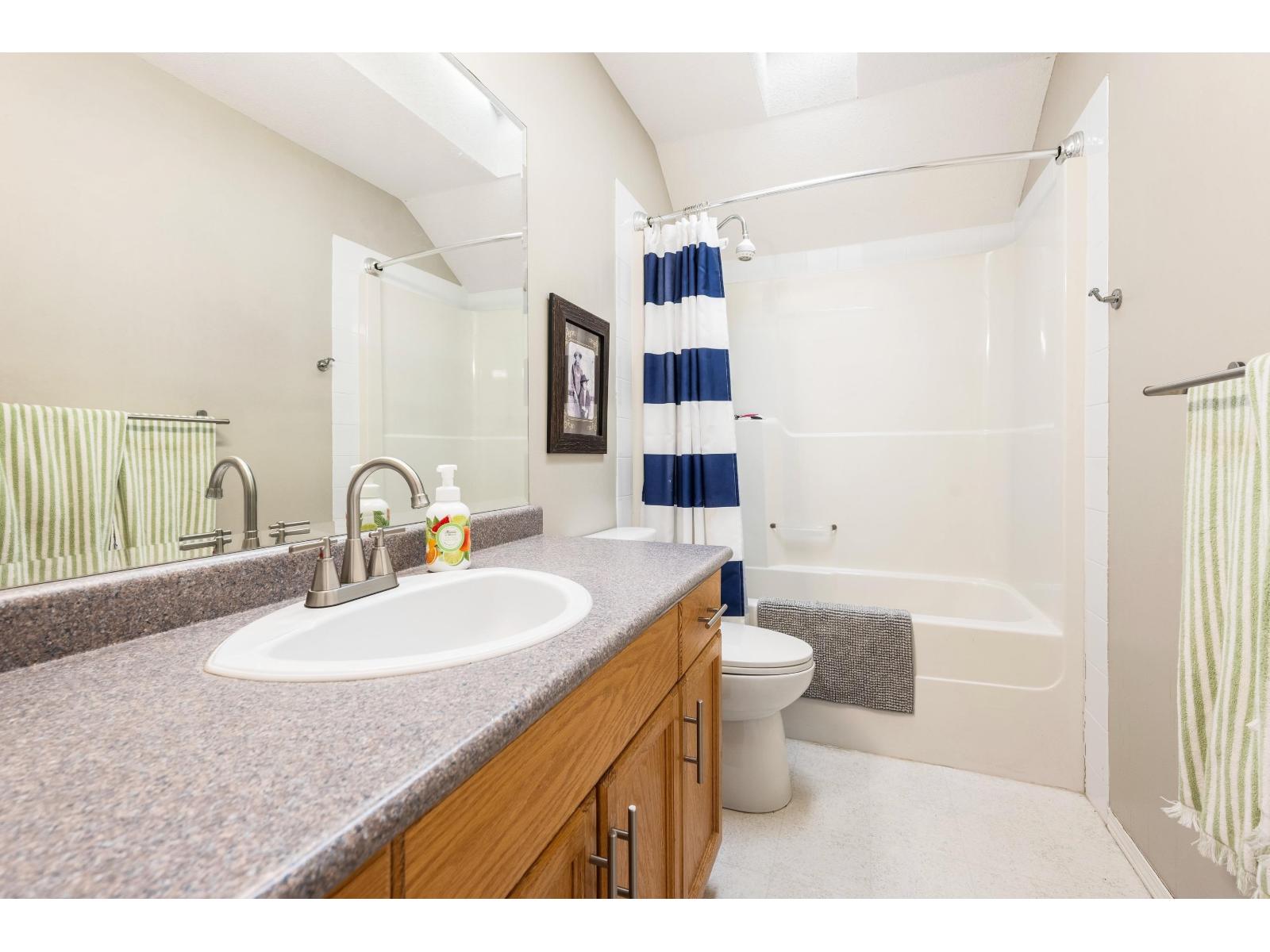 406 MIAMI RIVER DRIVE|Harrison Hot Springs