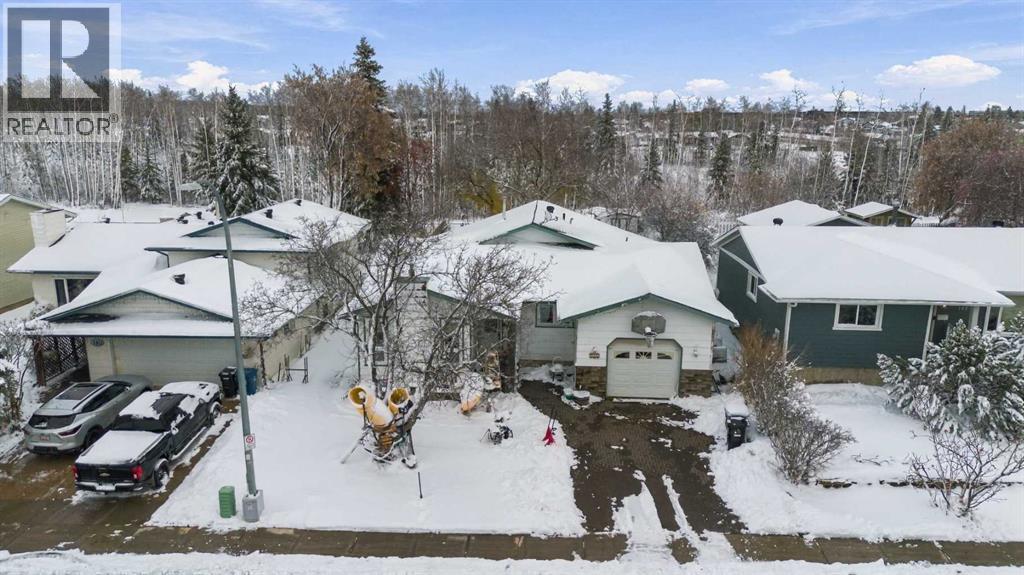 186 Clenell Crescent