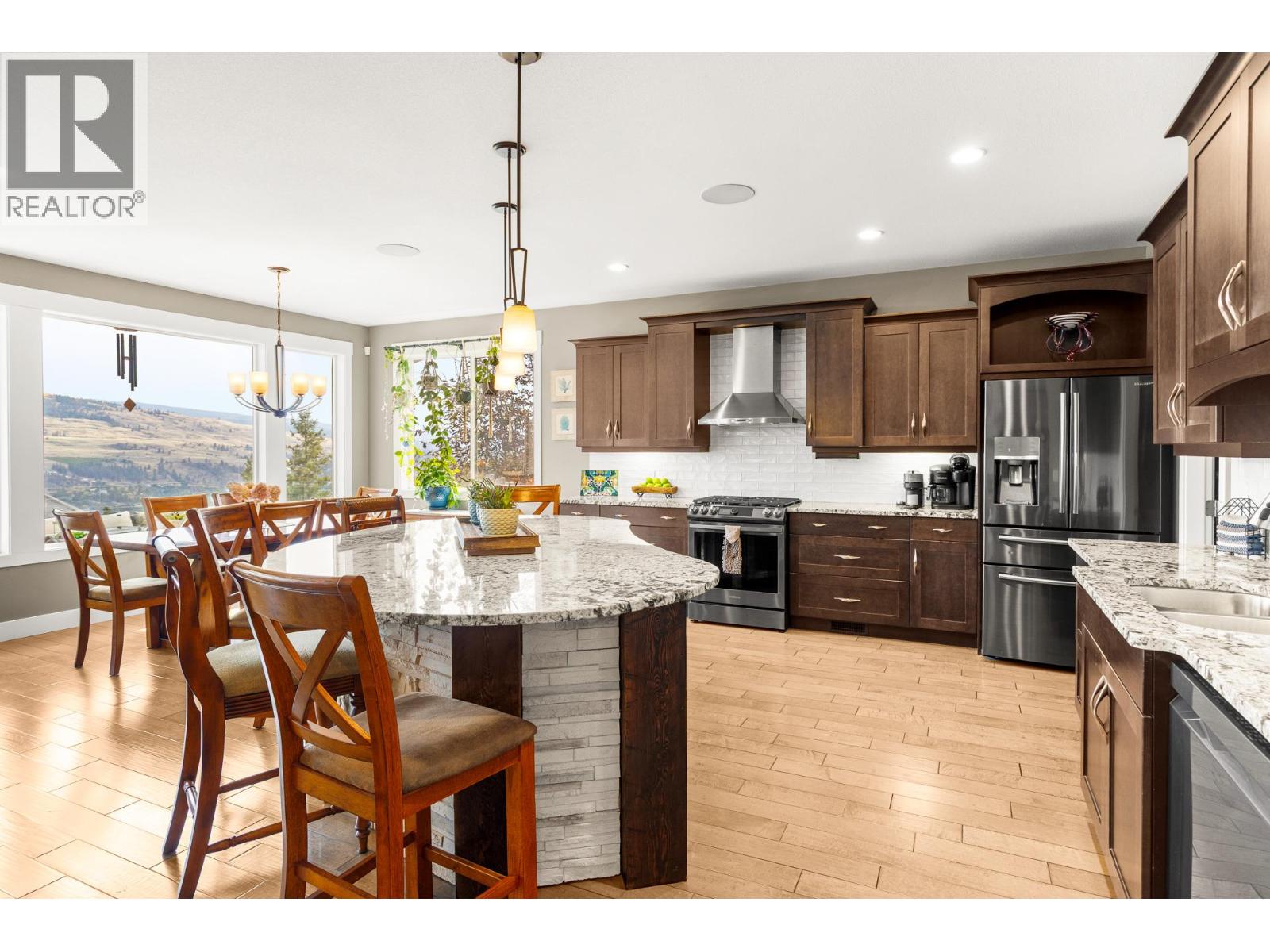 13071 East Ridge Drive