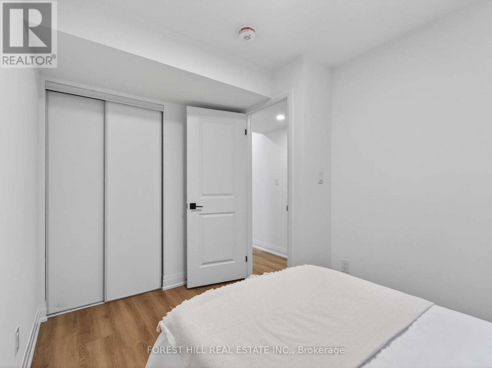 R - Garden - 5 Hopperton Drive, Toronto, Ontario  M2L 2S5 - Photo 14 - C14100860