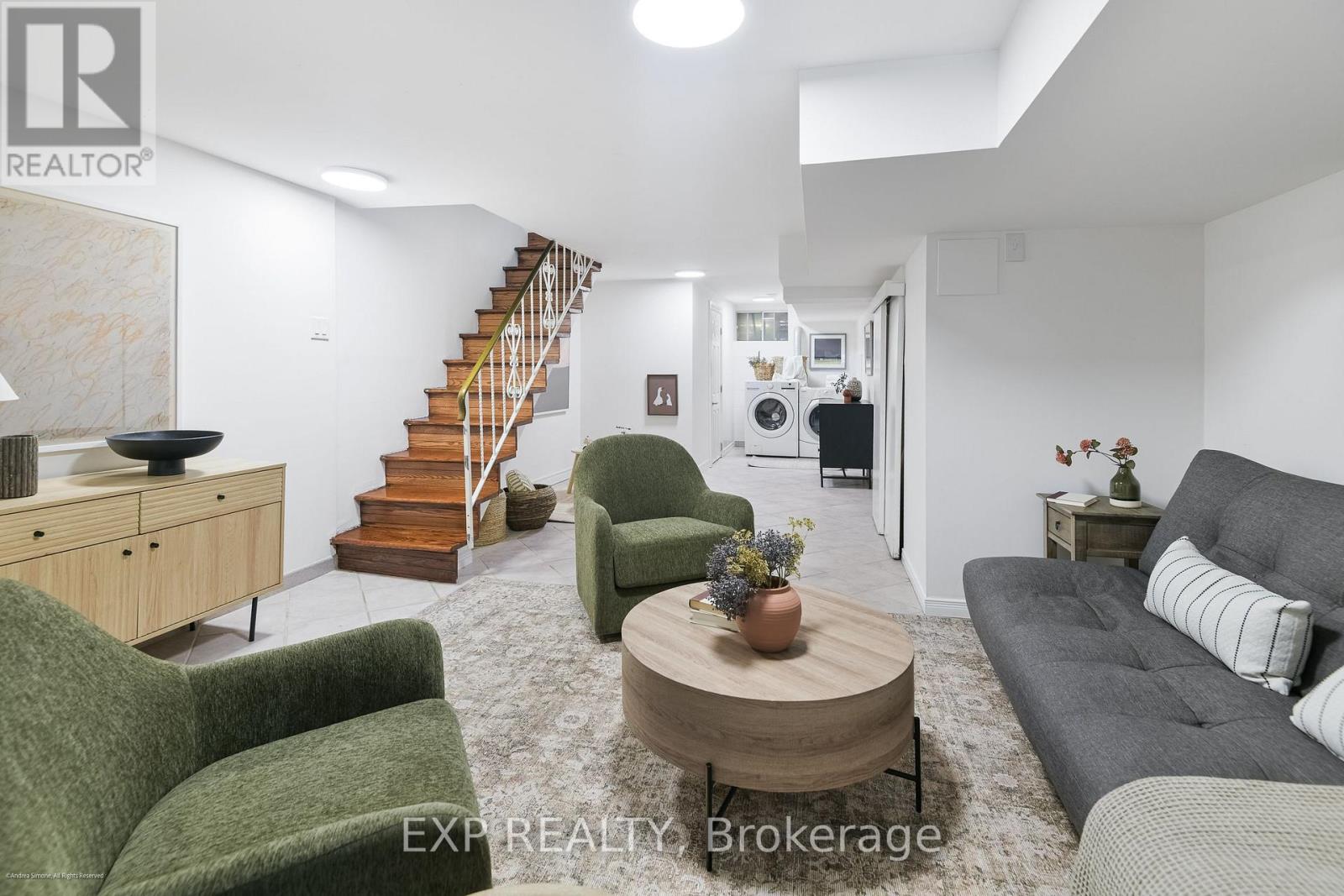 6 Louise Avenue, Toronto, Ontario  M6C 1E4 - Photo 26 - C14118602