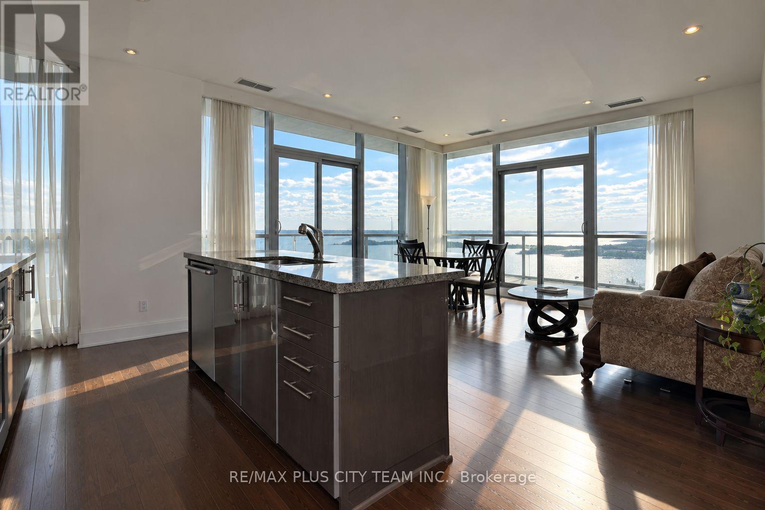 5005 - 33 Bay Street, Toronto, Ontario  M5J 2Z3 - Photo 5 - C14118650