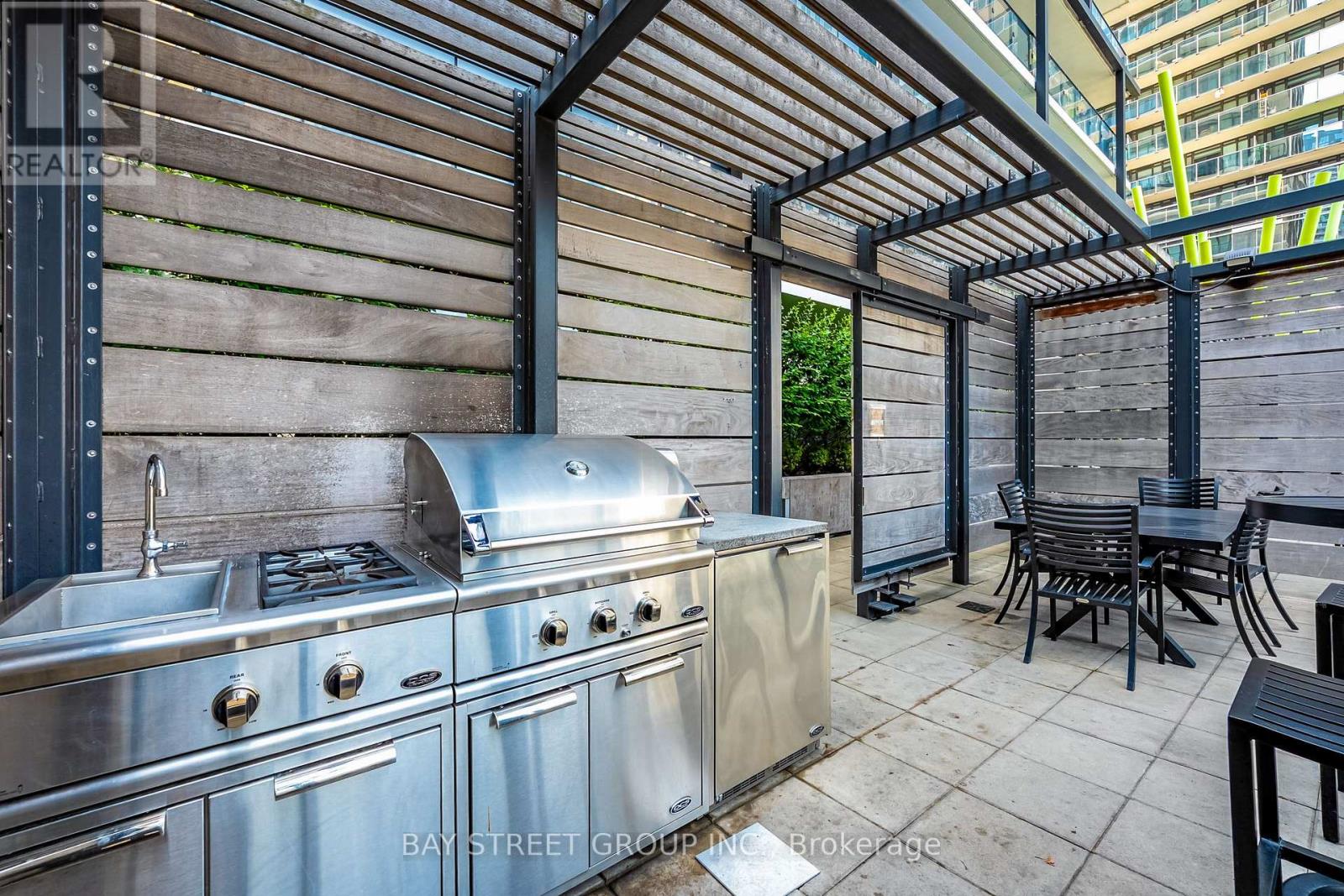 1803 - 125 Peter Street, Toronto, Ontario  M5V 0M2 - Photo 21 - C14118660