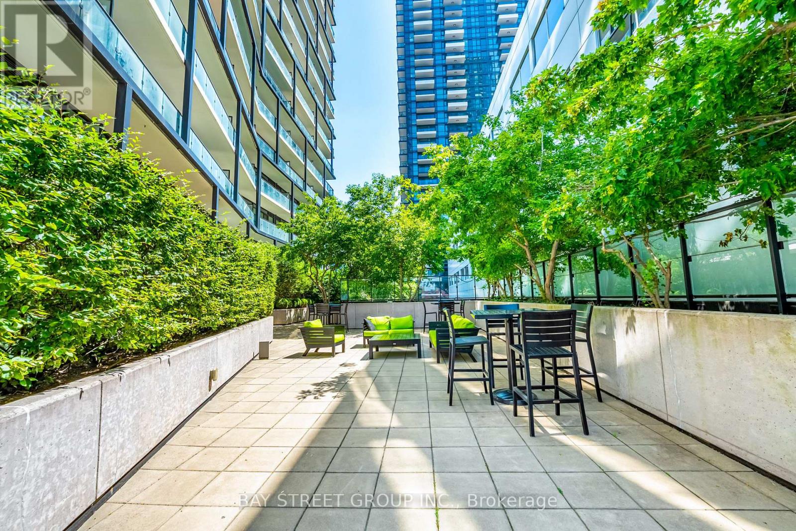 1803 - 125 Peter Street, Toronto, Ontario  M5V 0M2 - Photo 32 - C14118660