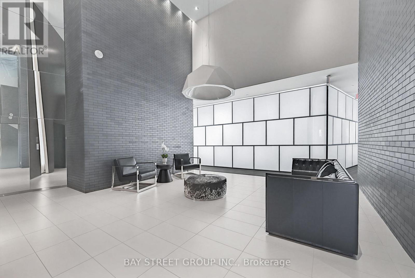 1803 - 125 Peter Street, Toronto, Ontario  M5V 0M2 - Photo 35 - C14118660