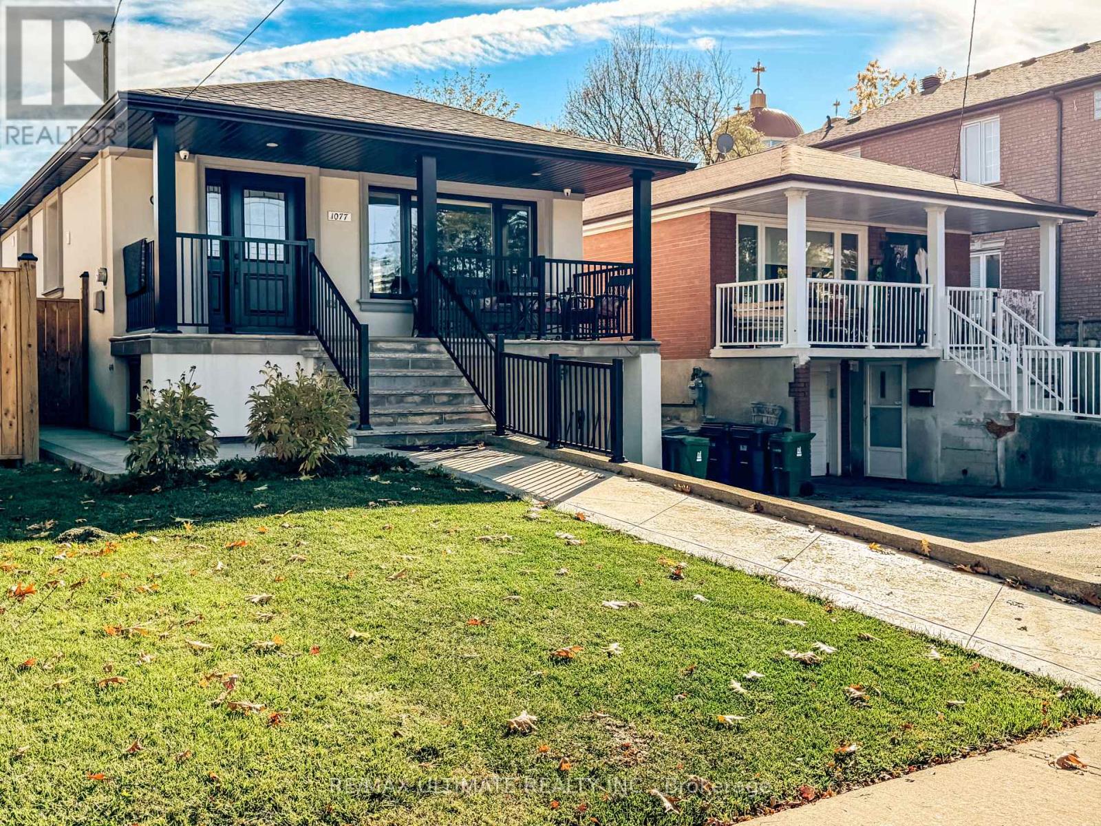 Lower - 1077 Glencairn Avenue, Toronto, Ontario  M6B 2B1 - Photo 2 - W14118624