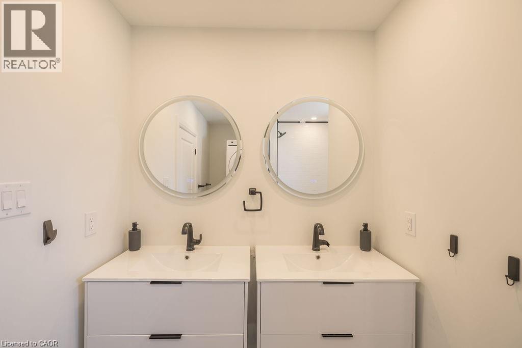 93 Purdy Crescent Unit# 1 - Upper, Hamilton, Ontario  L9A 3B5 - Photo 22 - 40869452