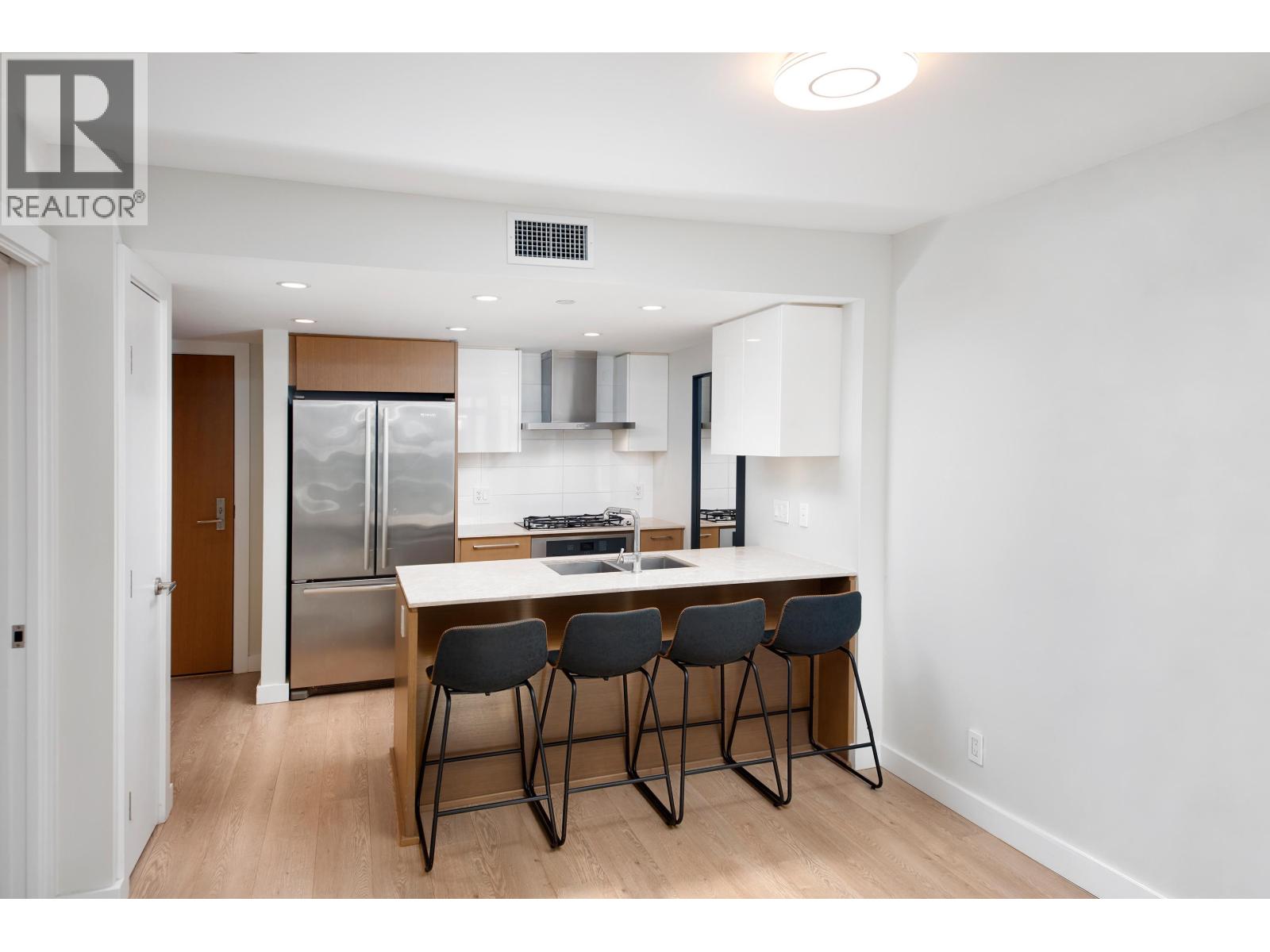 1007 1618 Quebec Street, Vancouver, British Columbia  V6A 0C5 - Photo 4 - R3178472