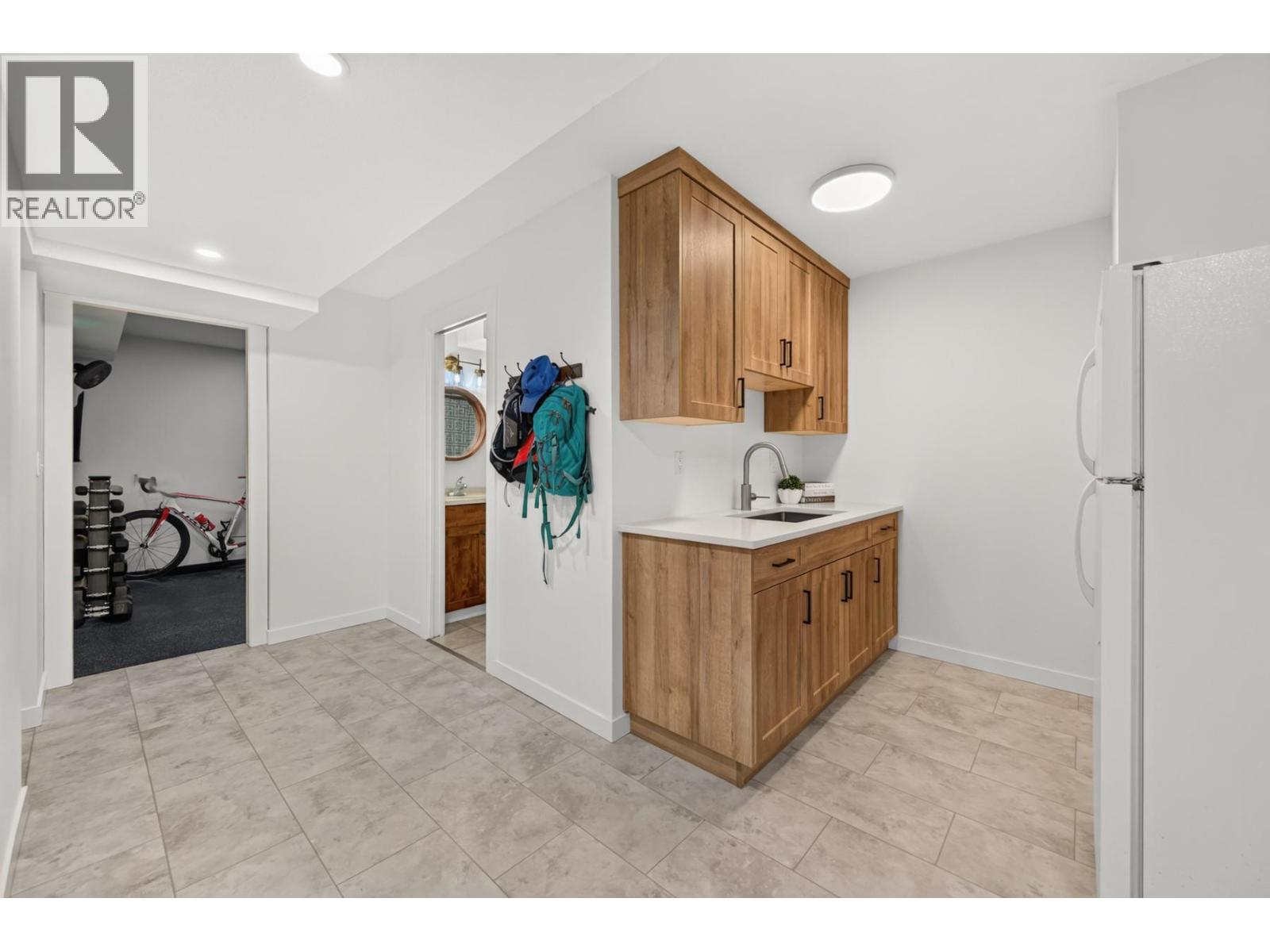 1432 Mt Dufferin Drive, Kamloops, British Columbia  V2E 1S1 - Photo 39 - 10404440