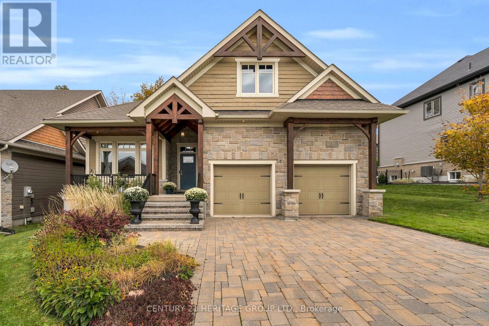 39 Landscape Drive, Oro-Medonte, Ontario  L0L 2L0 - Photo 2 - S14027460