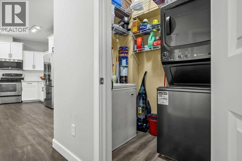 424, 20 Discovery Ridge Close Sw, Calgary, Alberta T3H 5X4 - Photo 21 - A2353433