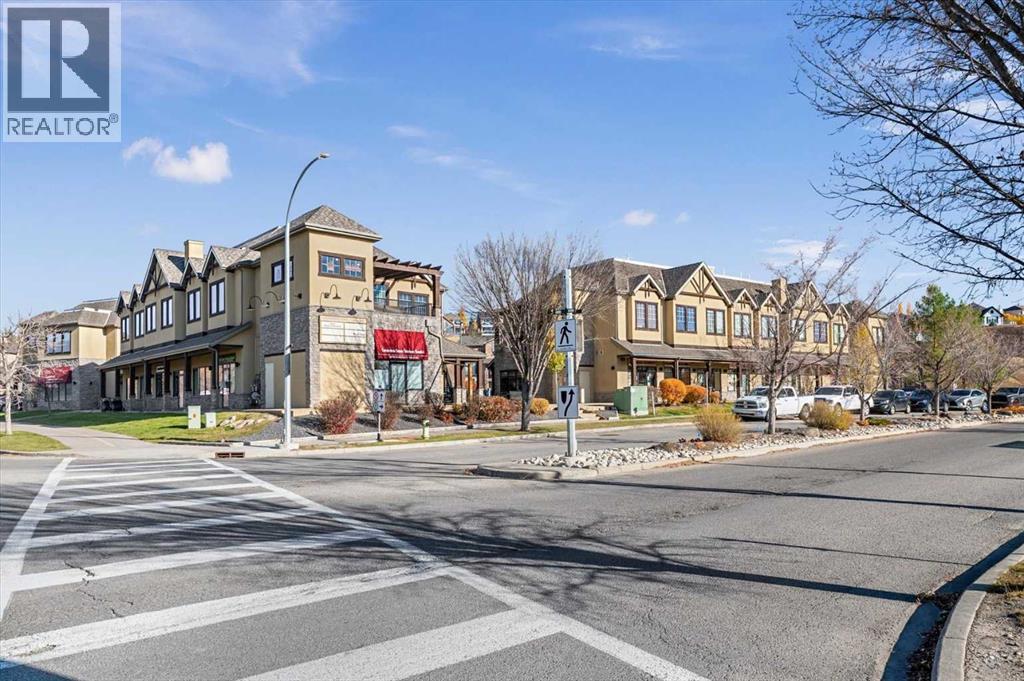 424, 20 Discovery Ridge Close Sw, Calgary, Alberta T3H 5X4 - Photo 45 - A2353433