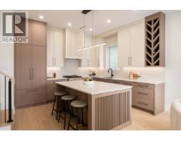2 4331 UNION STREET, Burnaby, British Columbia
