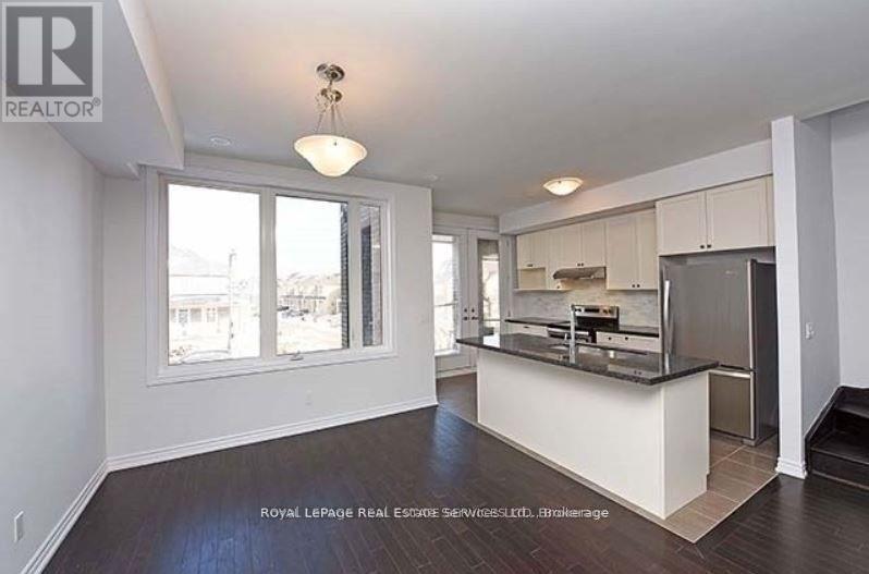 3050 Postridge Drive, Oakville, Ontario  L6H 0R9 - Photo 5 - W14118732