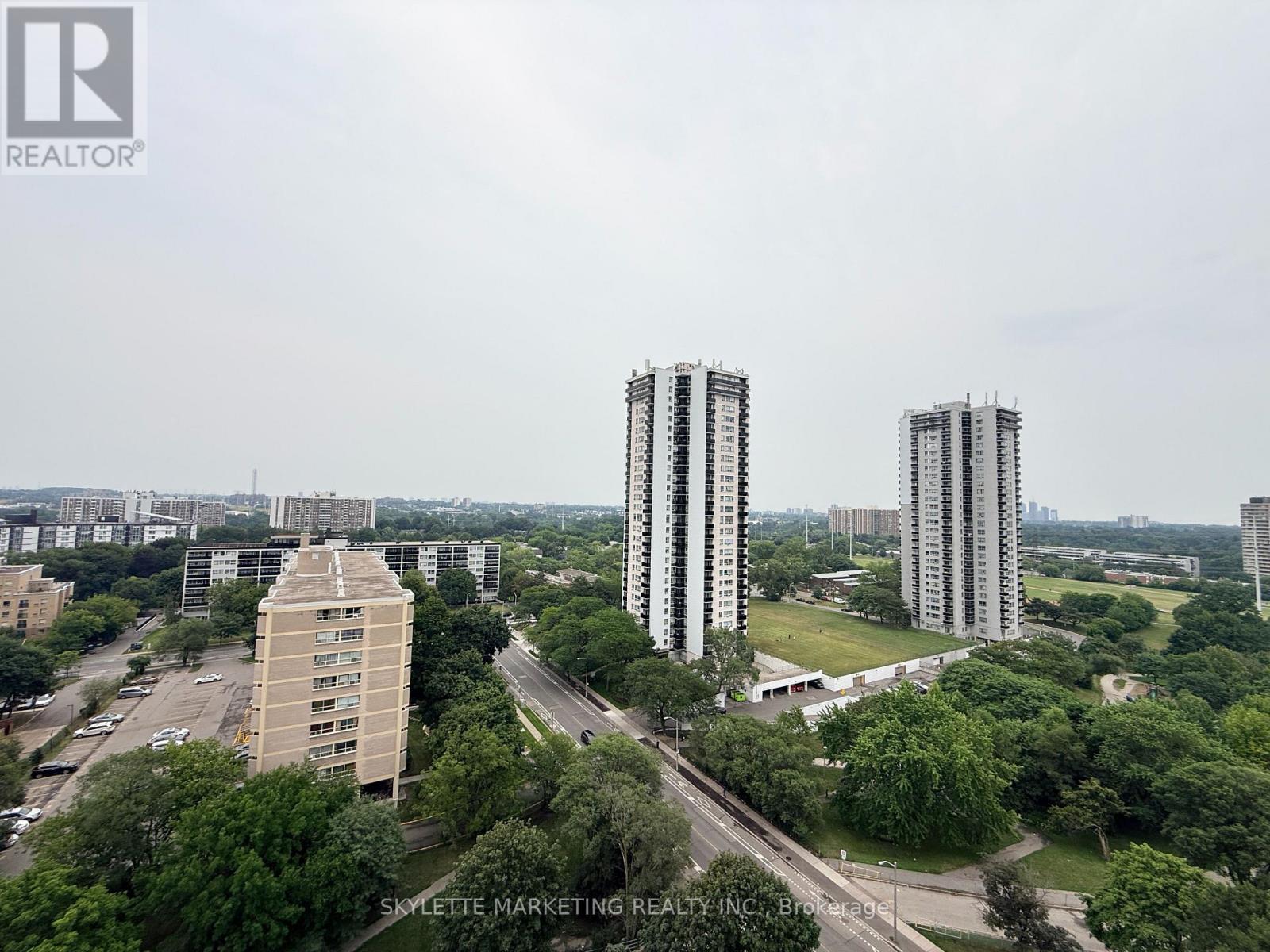 1405 - 15 David Salomon Drive, Toronto, Ontario  M3C 0T2 - Photo 38 - C14118684