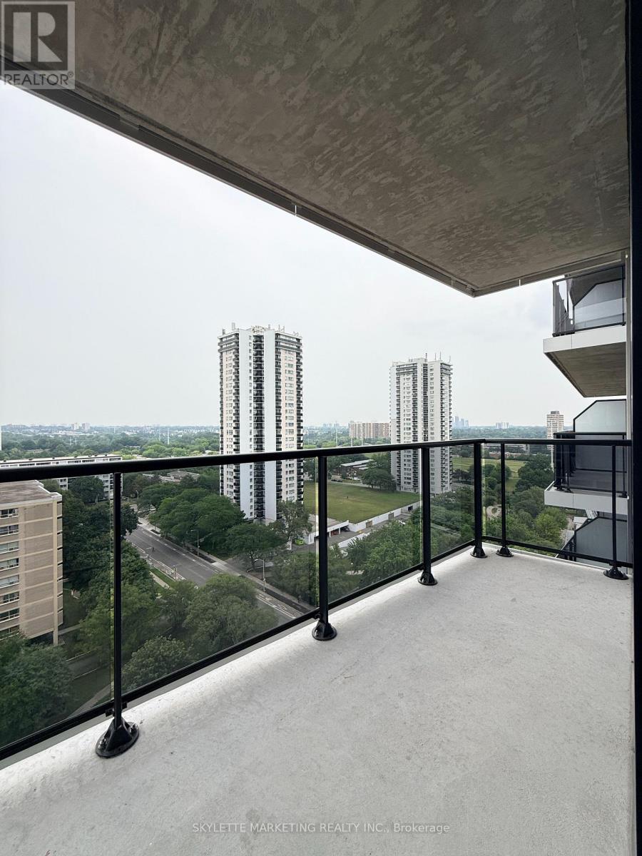 1405 - 15 David Salomon Drive, Toronto, Ontario  M3C 0T2 - Photo 42 - C14118684