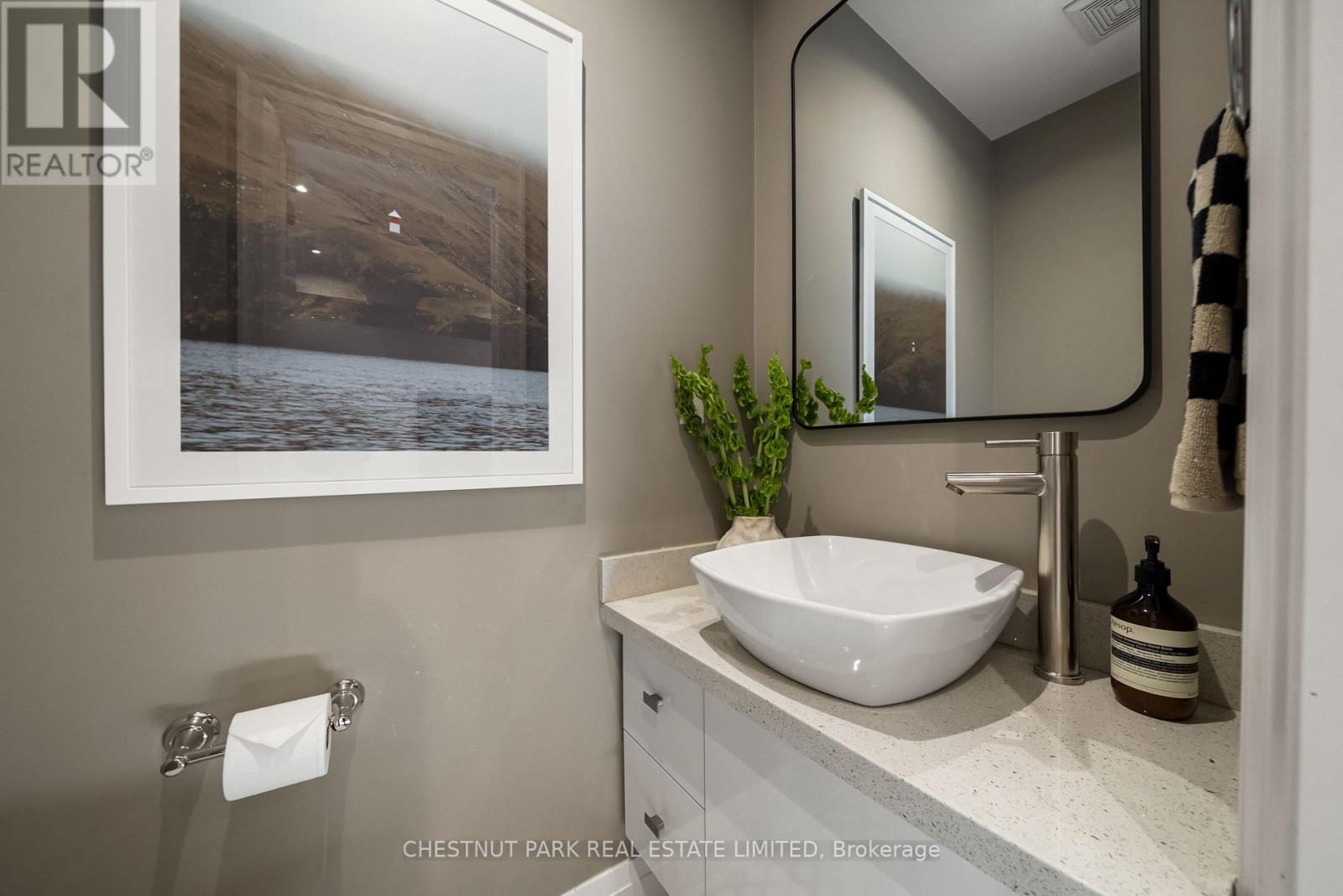 40 Morse Street, Toronto (South Riverdale), Ontario  M4M 2P6 - Photo 19 - E14118664