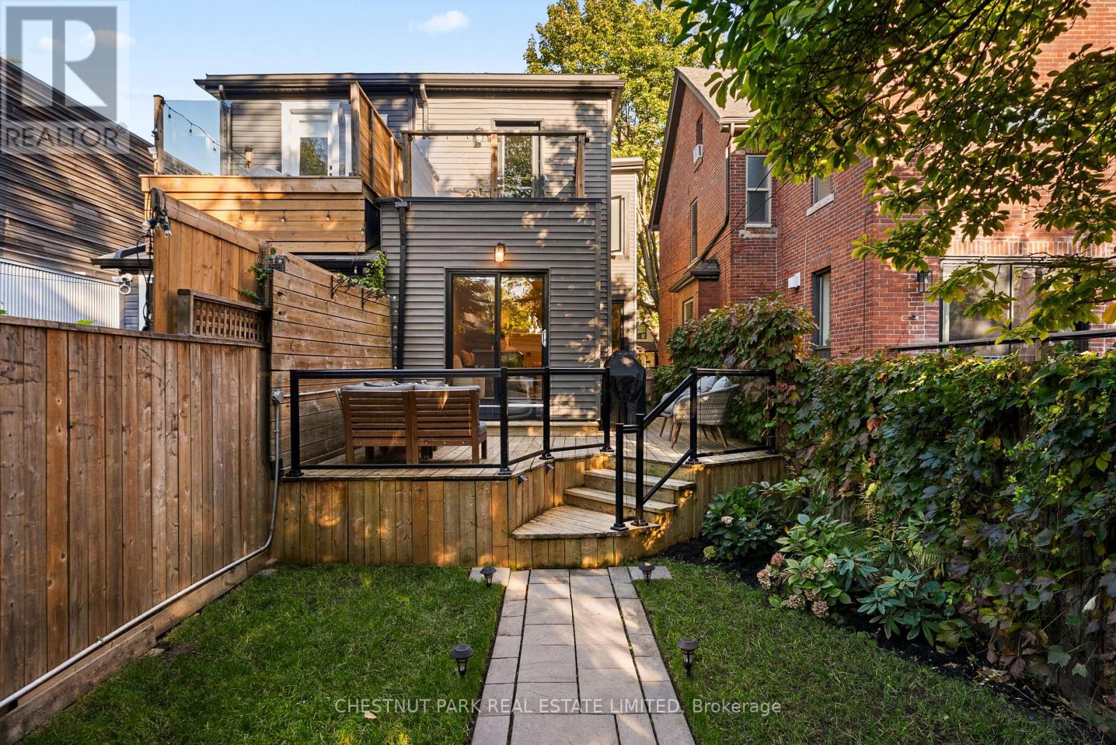 40 Morse Street, Toronto (South Riverdale), Ontario  M4M 2P6 - Photo 39 - E14118664