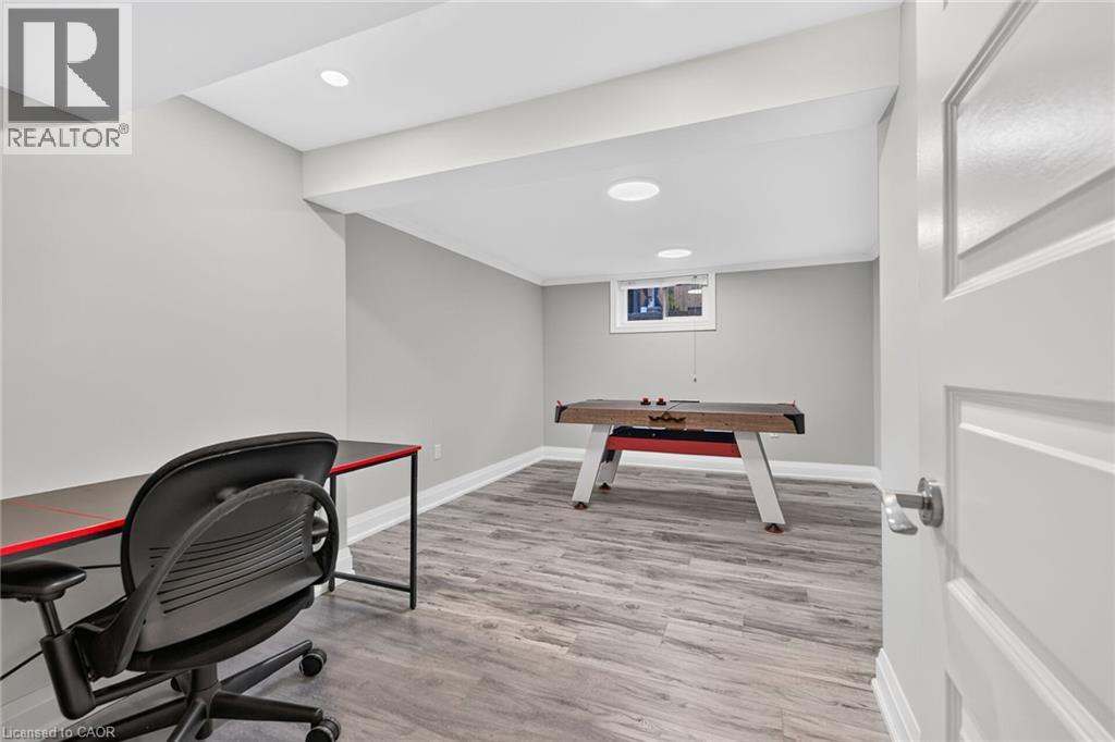 102 Lovers Lane, Ancaster, Ontario  L9G 1G7 - Photo 40 - 40873908
