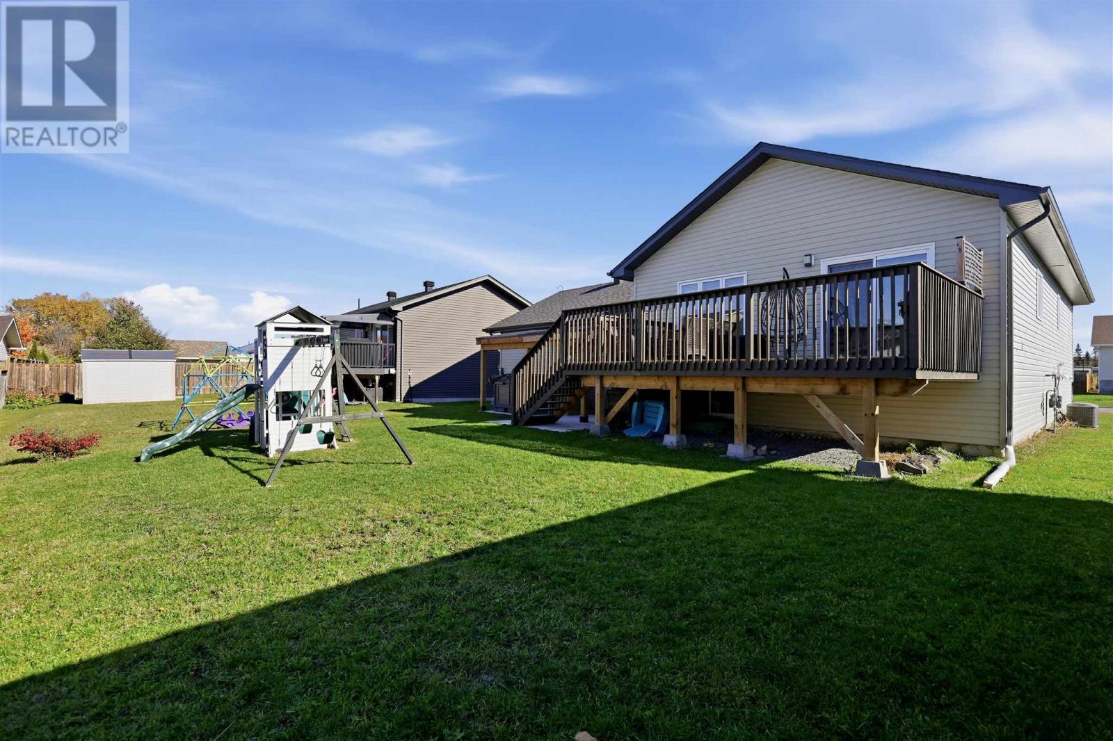 76 Crestwood Undefined, Sault Ste. Marie, Ontario  P6A 6S9 - Photo 38 - SM262988