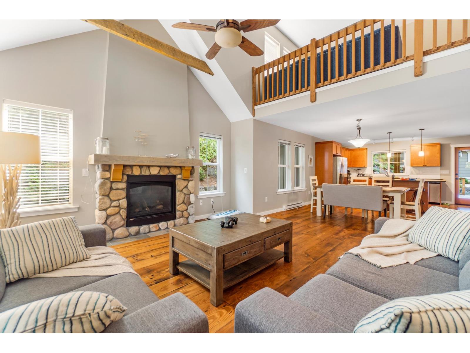 43505 Blue Grouse Lane, Cultus Lake South, Lindell Beach, British Columbia V2R 0X8 - Photo 8 - R3178152