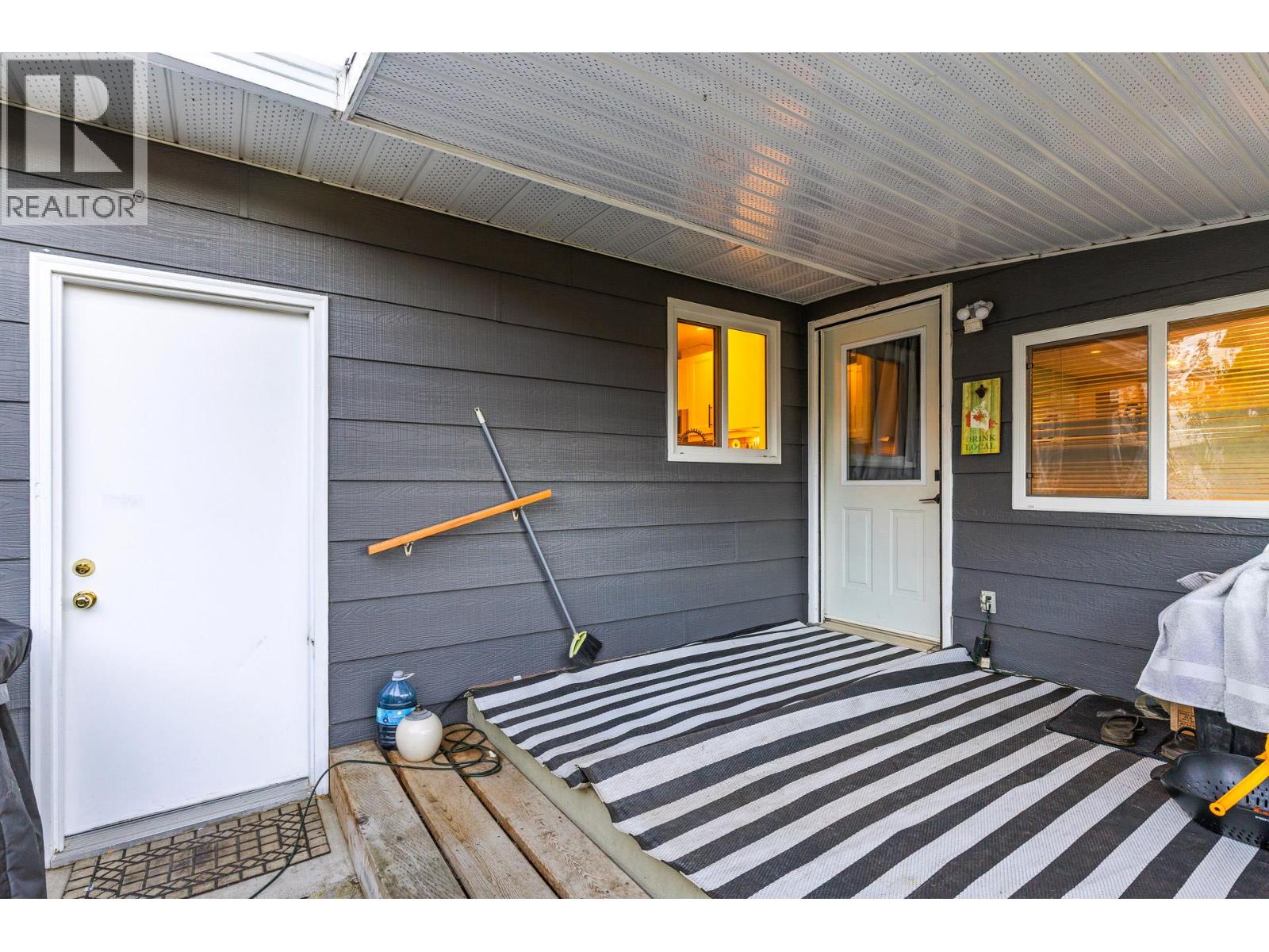 8704 Jubilee Drive, Osoyoos, British Columbia  V0H 1V0 - Photo 29 - 10404349
