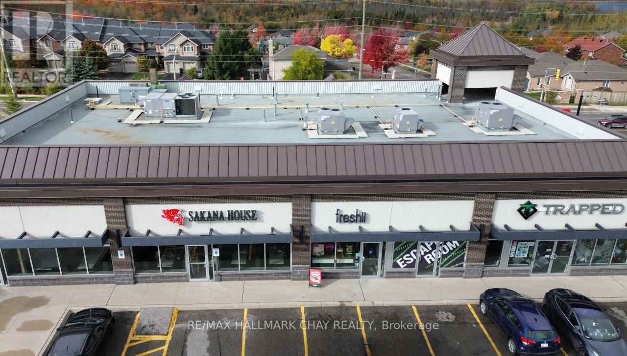 M2 - 347 CUNDLES ROAD E, Barrie, Ontario