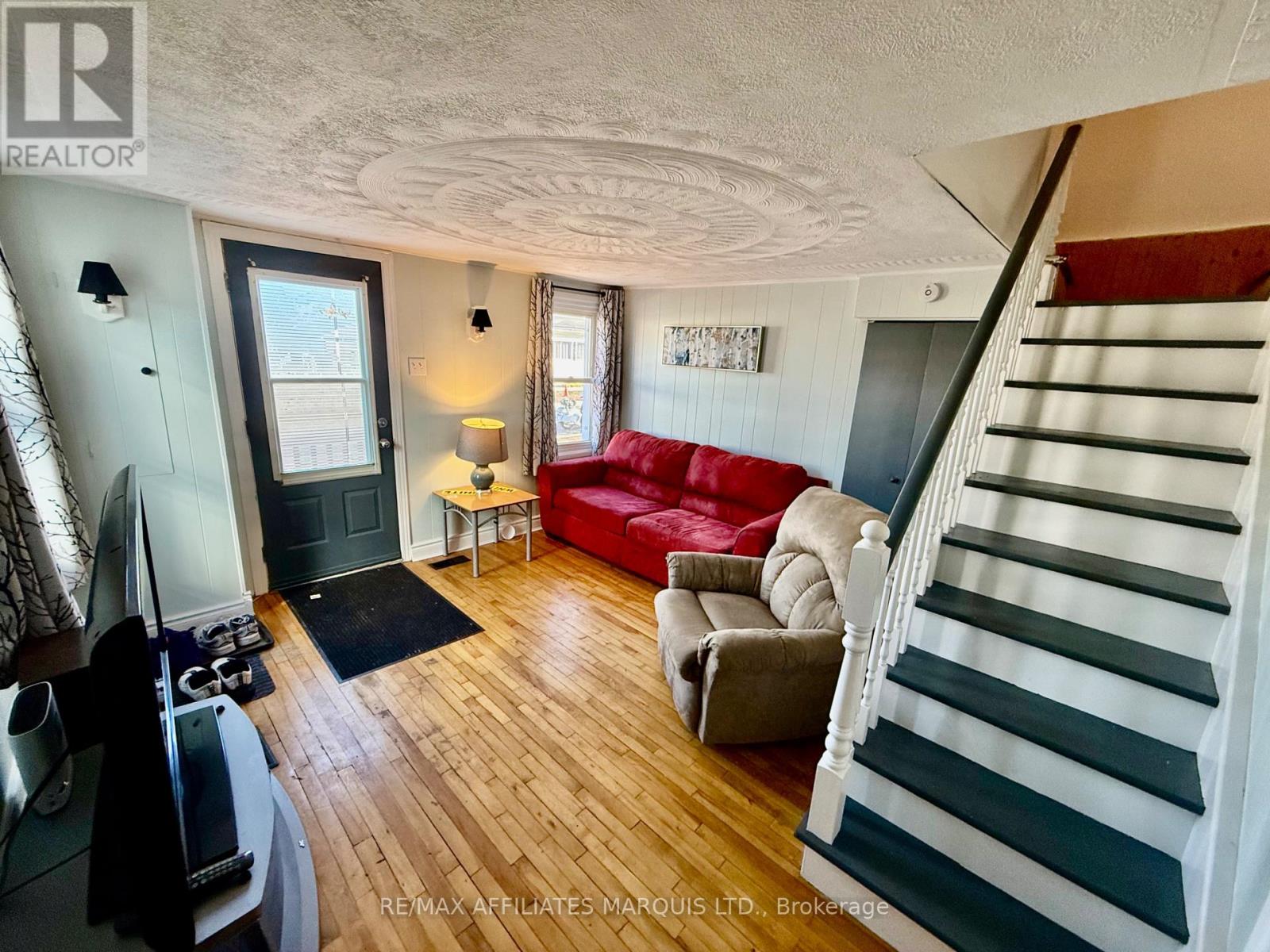 16 Seymour Avenue, Cornwall, Ontario K6J 4L7 - Photo 6 - X14118742