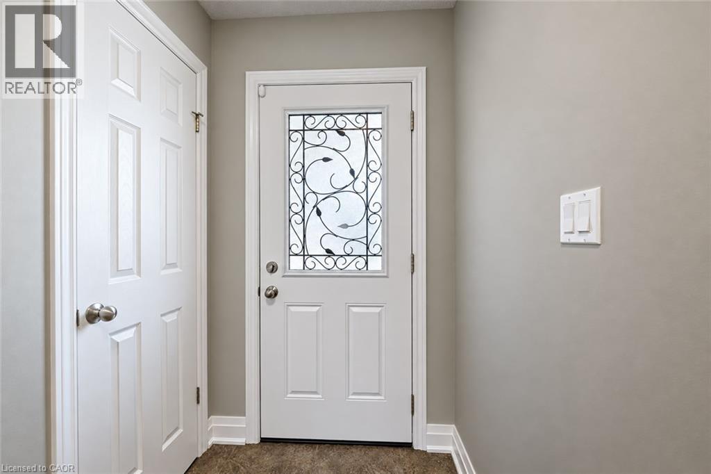 128 Passchendaele Street, Woodstock, Ontario  N4T 0J3 - Photo 5 - 40874119