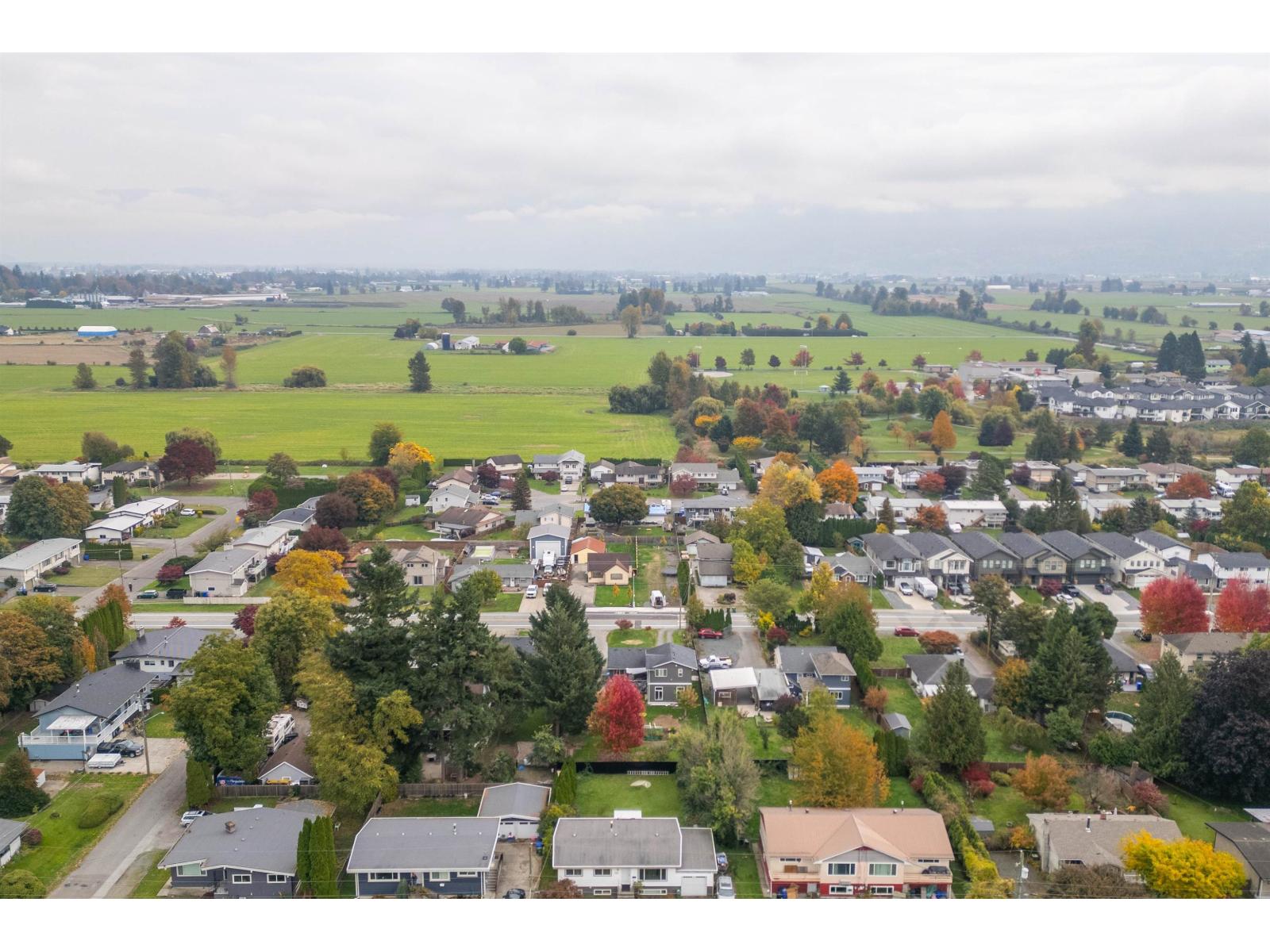 9422 MCNAUGHT ROAD|Chilliwack Proper East