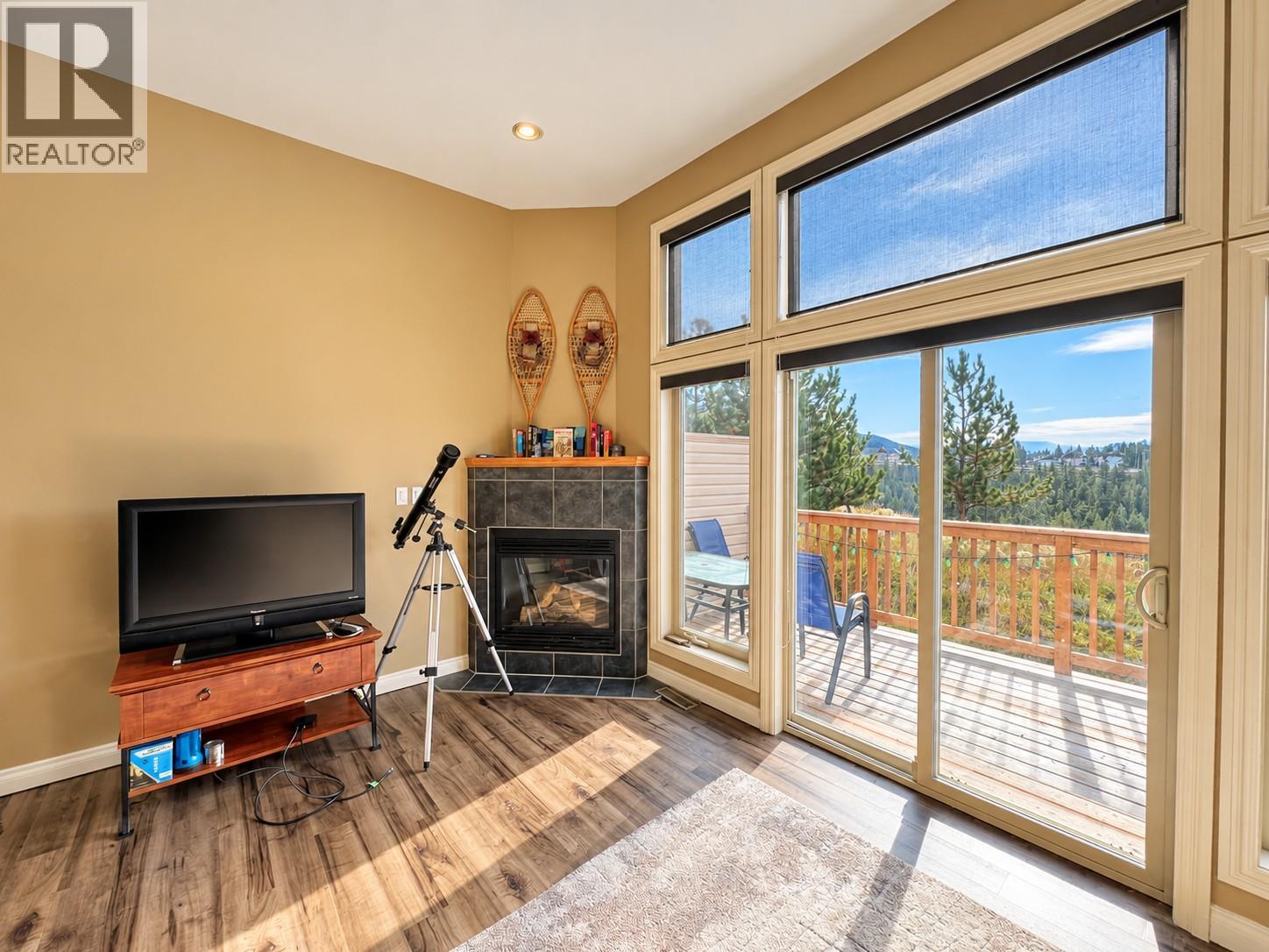 4878 Ridge Road Unit# 14, Radium Hot Springs, British Columbia  V0A 1M0 - Photo 2 - 10404203