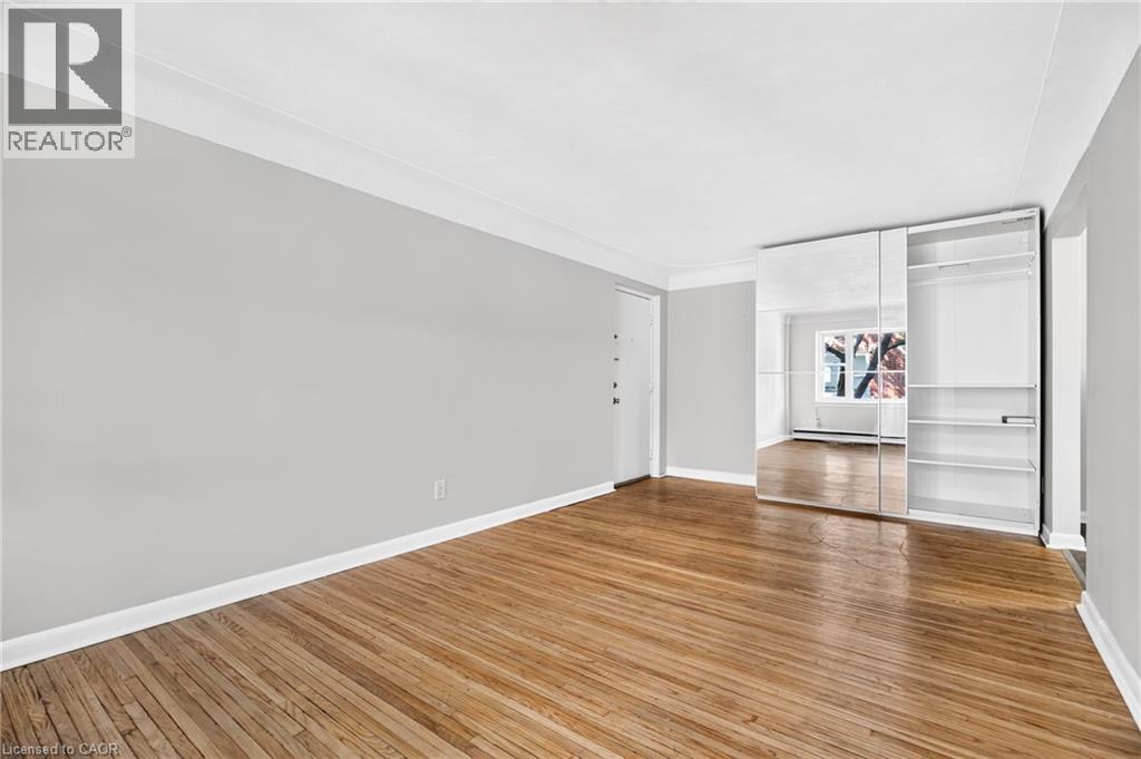3 Applewood Avenue Unit# 3, Stoney Creek, Ontario  L8G 3S4 - Photo 4 - 40874189