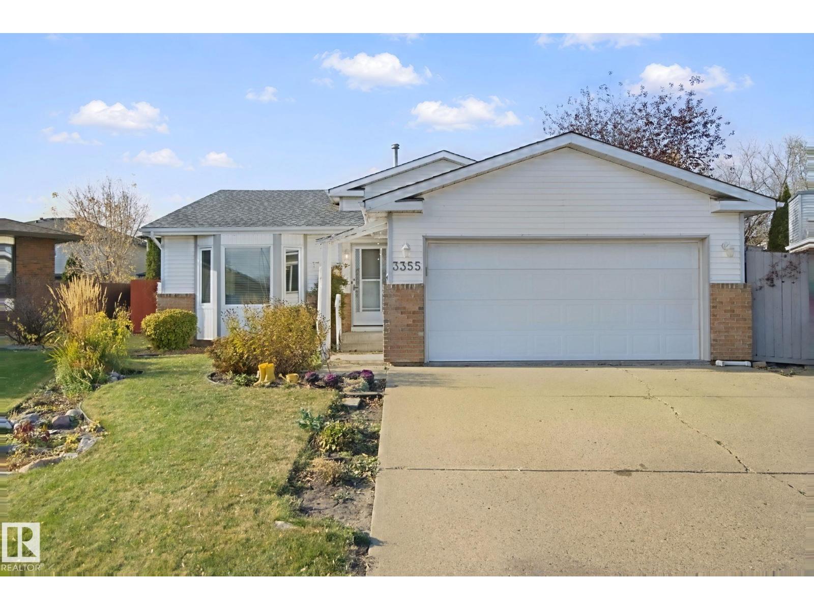 3355 145 Av NW, Edmonton, Alberta  T5Y 2E9 - Photo 2 - E4514348