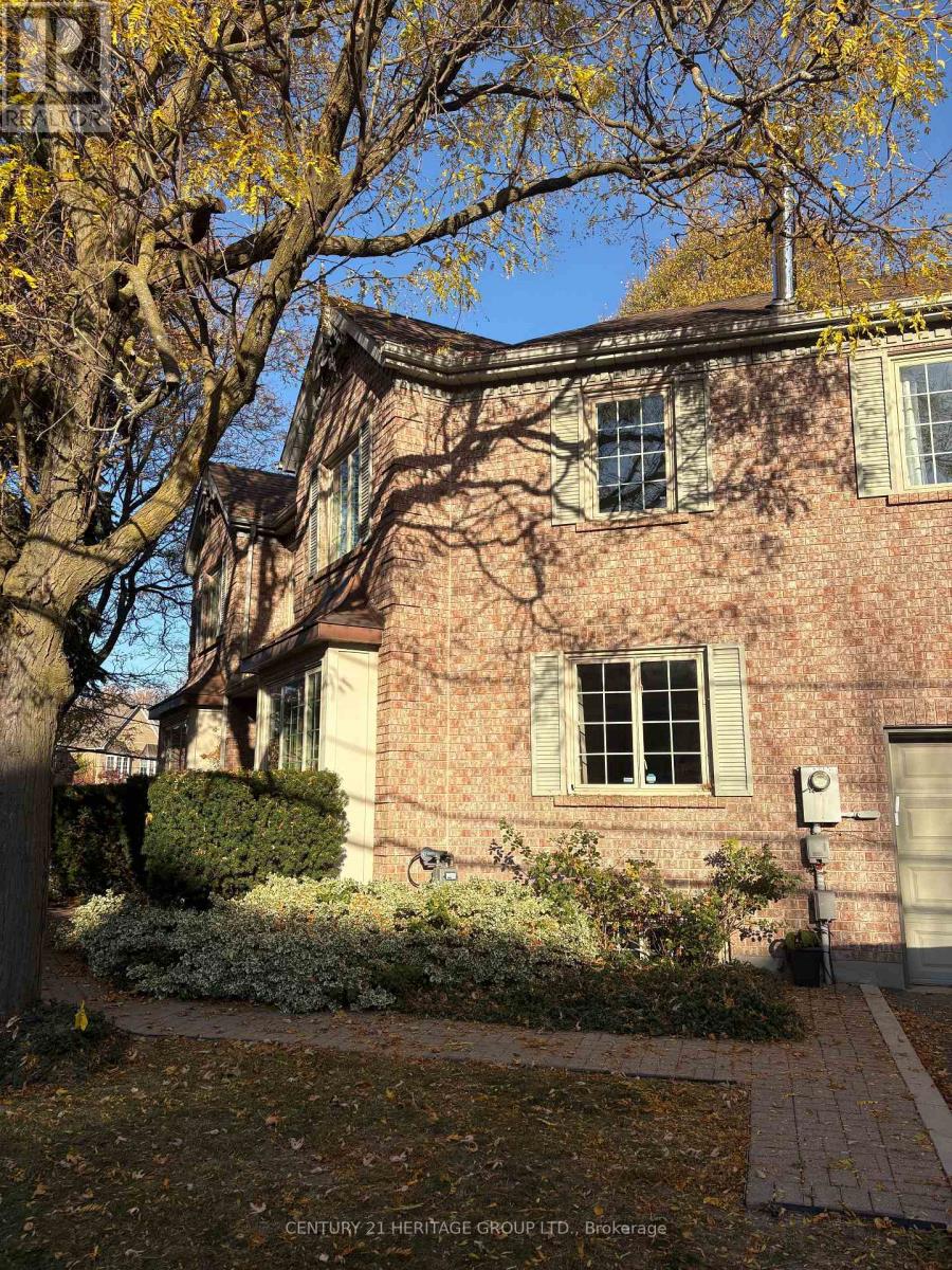 5 - 137 Hall Street, Richmond Hill, Ontario  L4C 4N9 - Photo 6 - N14116086
