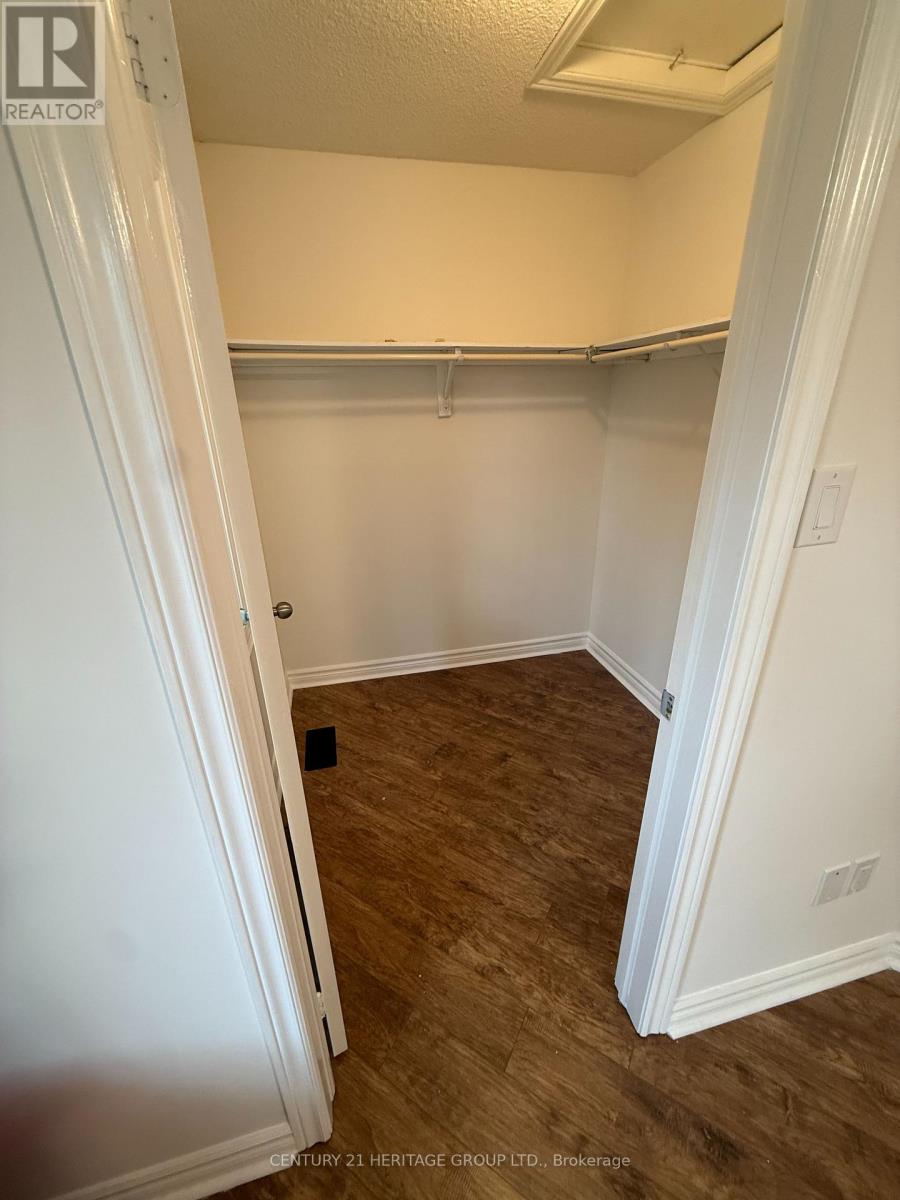 5 - 137 Hall Street, Richmond Hill, Ontario  L4C 4N9 - Photo 7 - N14116086