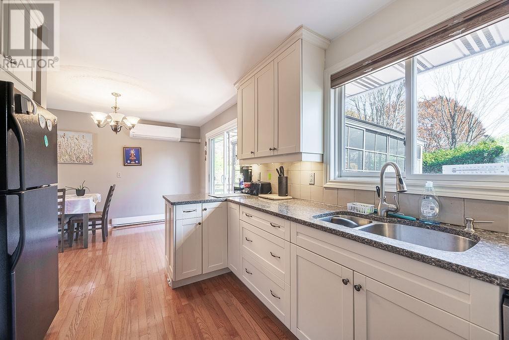 24 Chartwell Dr, Sault Ste. Marie, Ontario  P6A 6A2 - Photo 7 - SM262991