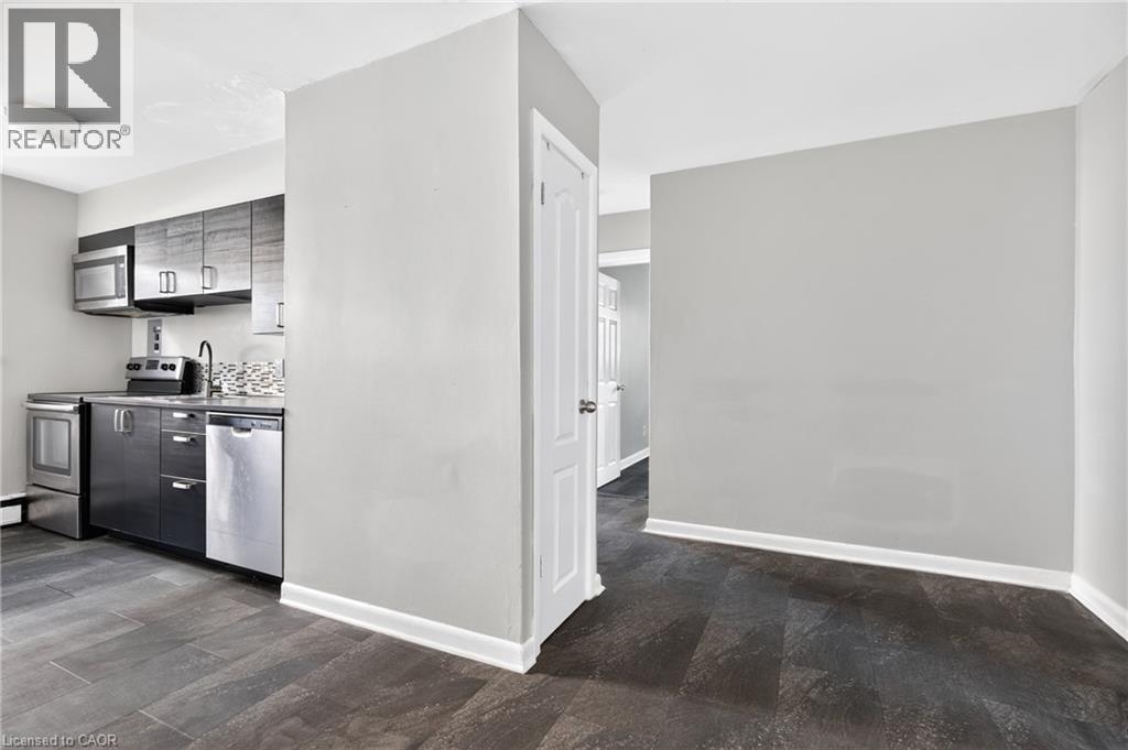 3 Applewood Avenue Unit# 1, Stoney Creek, Ontario  L8G 3S4 - Photo 11 - 40874204