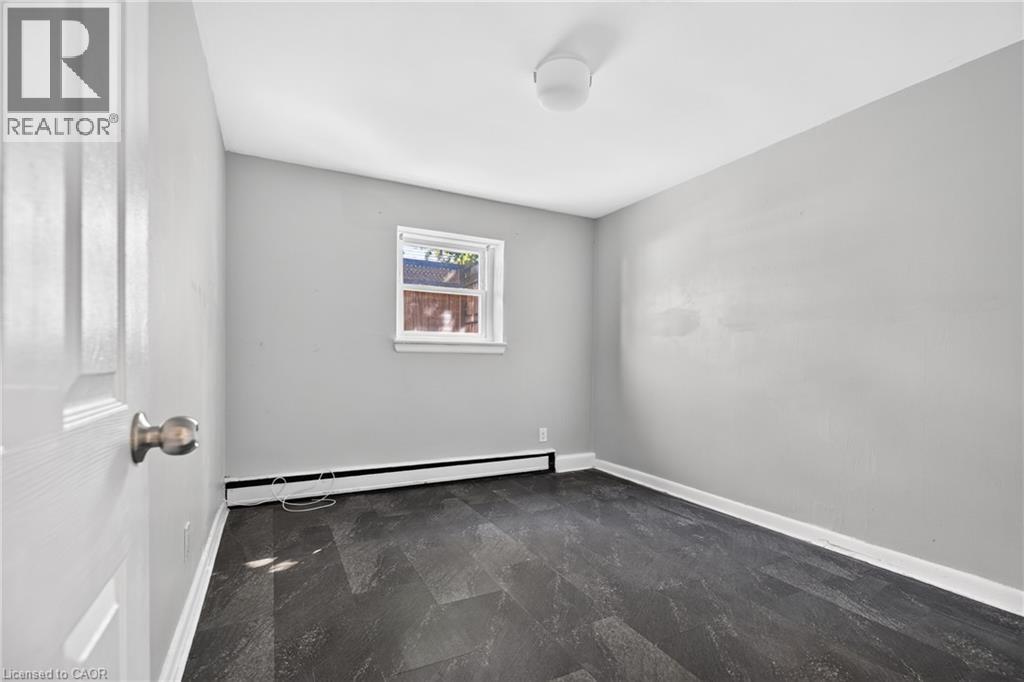 3 Applewood Avenue Unit# 1, Stoney Creek, Ontario  L8G 3S4 - Photo 14 - 40874204