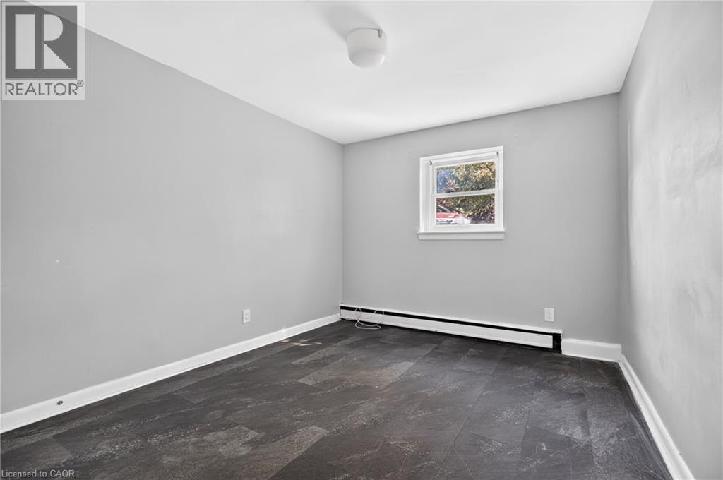 3 Applewood Avenue Unit# 1, Stoney Creek, Ontario  L8G 3S4 - Photo 15 - 40874204