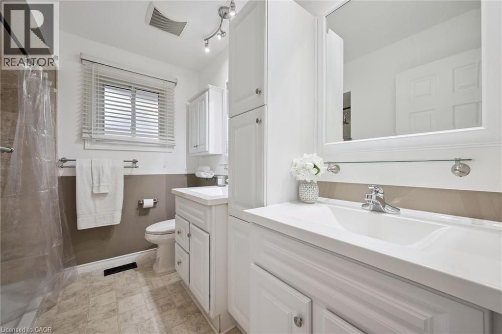 86 Lower Canada Crescent, Kitchener, Ontario  N2P 1E8 - Photo 23 - 40870344